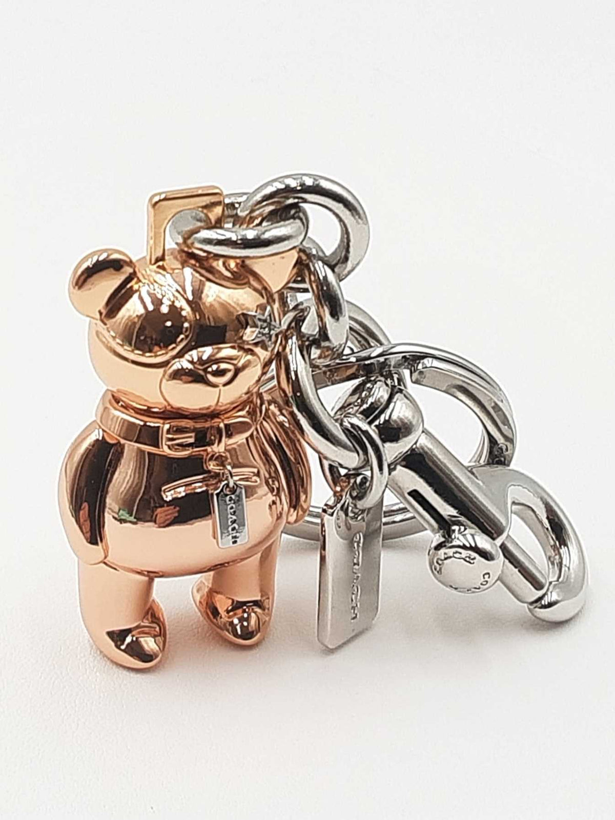 新品未使用　COACH 3Dピンクゴールド　メタルテディーベアーキーホルダー Coach 3d Bear Keyring Bag Charm Fw0725wxdu – Max Pawn
