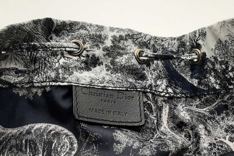 Christian Dior Fabric Toile De Jouy Sauvage Travel Pouch Aa1124ocrsa
