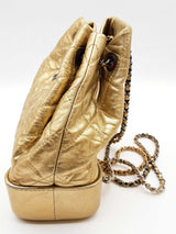 Chanel Gabrielle Metallic Gold Quilted Leather Backpack Do0525lrxzde