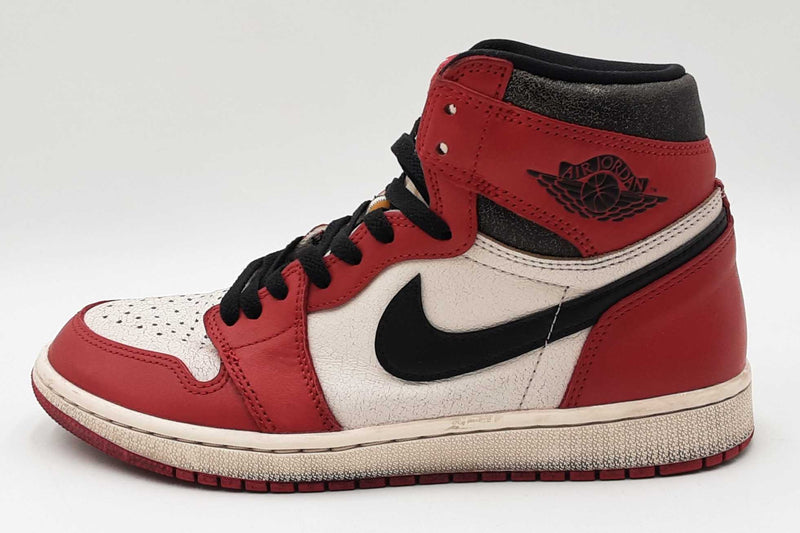 Nike Air Jordan 1 Retro High Og Sneakers Size 9 Dz5485-612  display picture 1