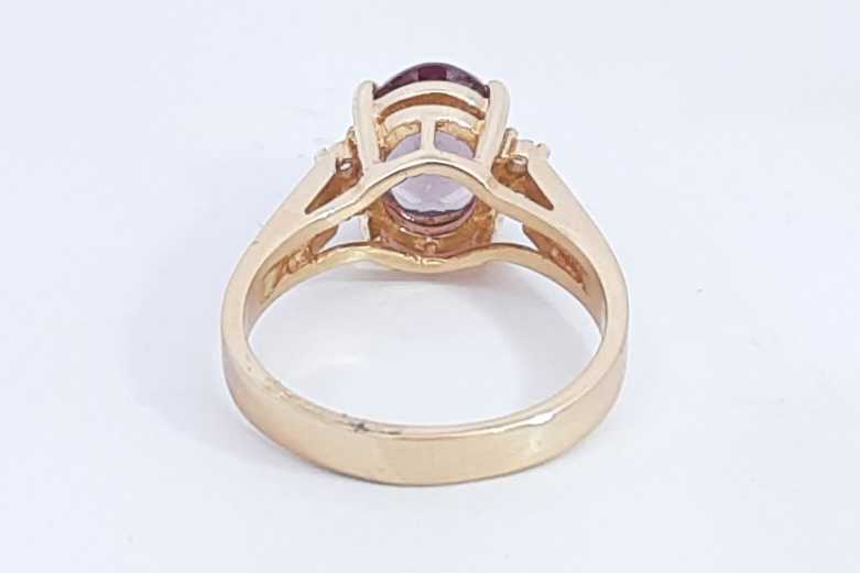 Purple Gemstone Ring In 14k Yellow Gold 5.7 Grams Size 8.25 Eb0724lrrsa