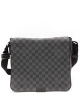 Louis Vuitton Damier Graphite District Messenger Bag Eb0626wrxsa