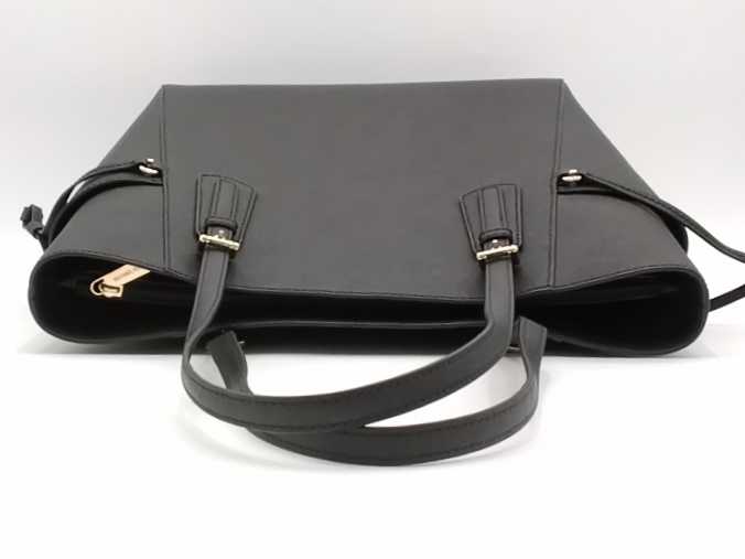 Silver Ring Workshop Example Rings Michael Kors Voyager Large Saffiano Black Handbag Aa1026izsa – Max Pawn