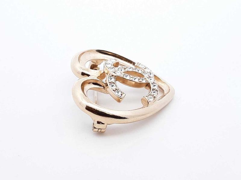 Chanel Cc Logo Heart Gold-tone & Strass Brooch Fw1025lordu