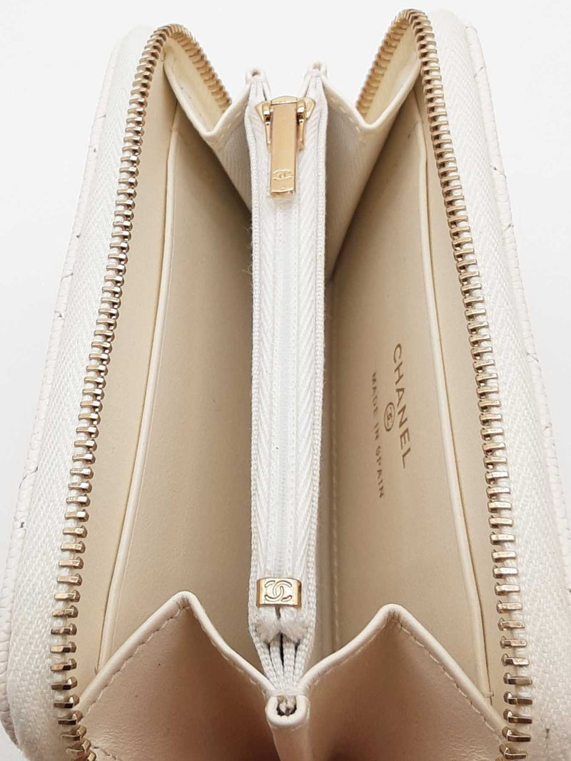 Chanel White Caviar Quilted Zip Aound Coin Wallet Eb1125rxzde
