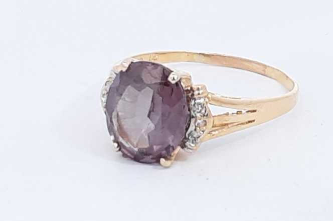 Purple Gemstone & Diamond Ring In 18k Yellow Gold 4 Grams Size 12 Eb0824lrxsa