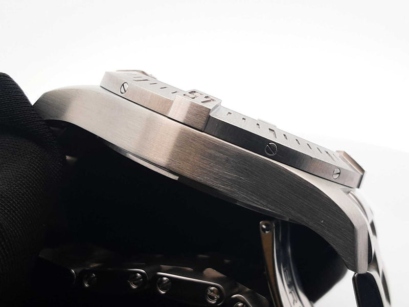 Breitling Colt Stainless Steel Automatic 44mm Watch Fw0725