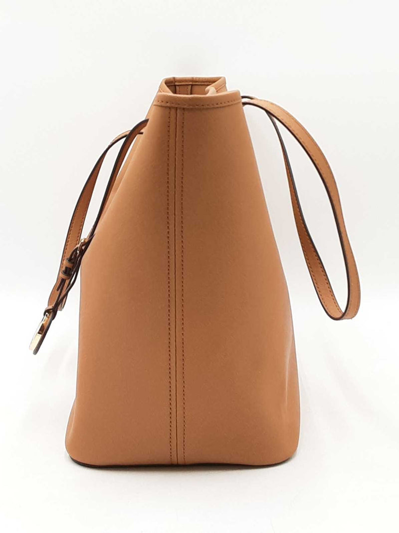 Michael Kors Jet Set Travel Tote In Brown Saffiano Leather Fw1125lrdu