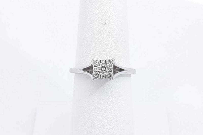 Approx. 0.14ctw Diamond Ring In 10k White Gold 1.9 Grams Size 6 Eb0125lxzsa