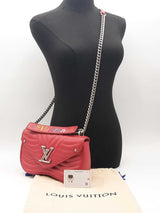 Louis Vuitton New Wave Chain Mm Red Handbag Aa0326ezxsa