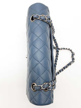Chanel Medium Classic Double Flap Blue Quilted Leather Bag Do0825ixzxde