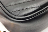 Gucci Black Quilted Chevron Leather Marmont Camera Crossbody Bag Eb1026oxzde