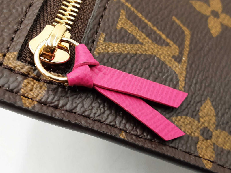 Louis Vuitton Christmas 2018 Skiing Bears Pochette Weekend Bag In Monogram Coated Canvas Fw0625crxdu