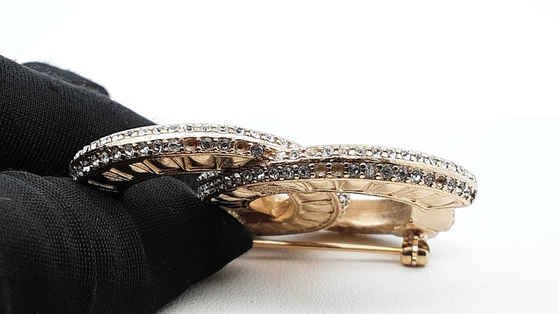 Chanel 2017 Gold-tone & Cubic Zirconia Cc Logo Brooch/pin Fw1025orzdu