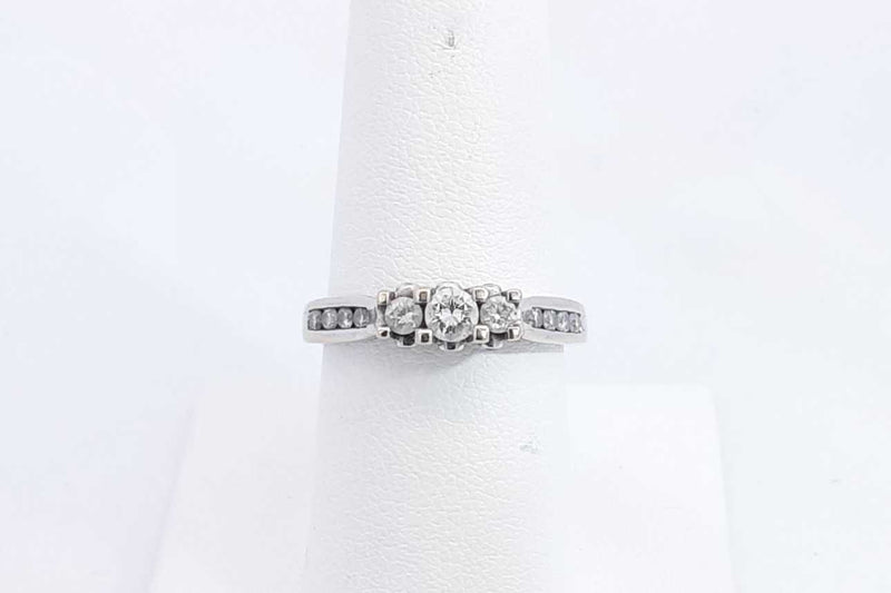 Approx. 0.41ctw Diamond Ring In 14k White Gold 2.6 Grams Size 7.5 Eb0924lwxsa