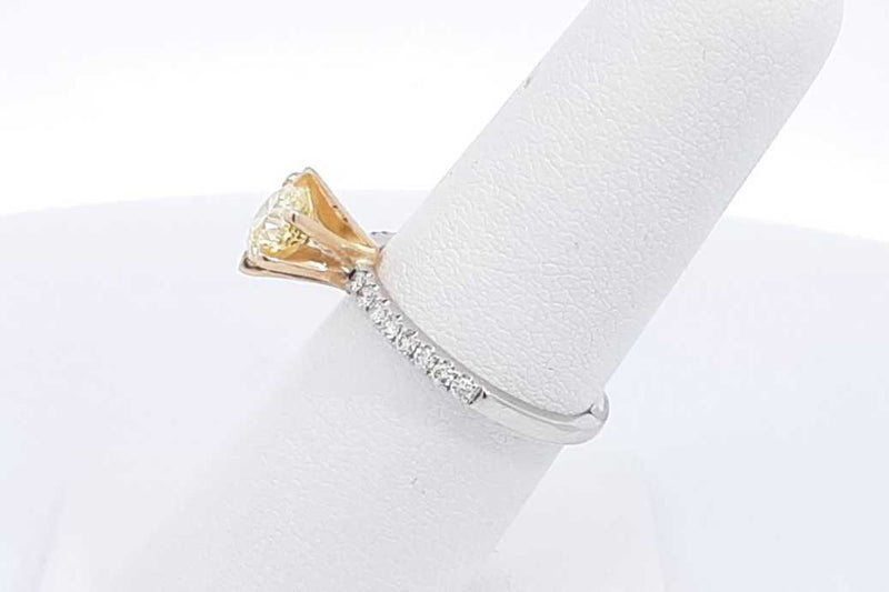 0.96ctw Diamond Ring In 18k White & Yellow Gold 3 Grams Size 6.5 Eb0225loxzsa
