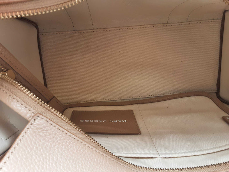 Marc Jacobs The Tote Bag Beige Aa1125lrzsa