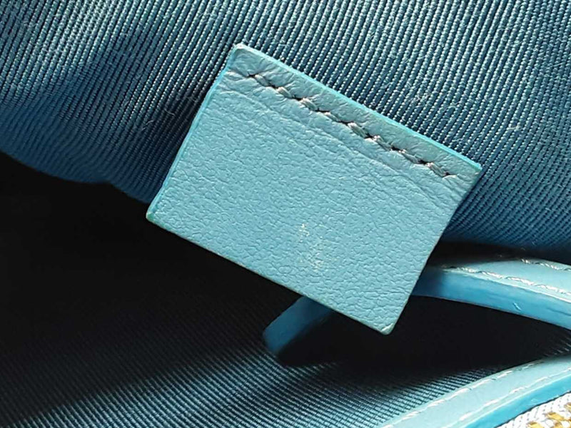 Chanel Charm O Case Veau Verni Multicolor Umbrella Pouch Do0625exzde