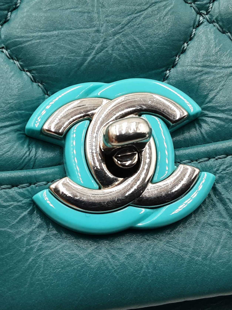 Chanel Full Flap Crossbody Bag In Teal Quilted Crumpled Calfskin Fw0925ozxzdu