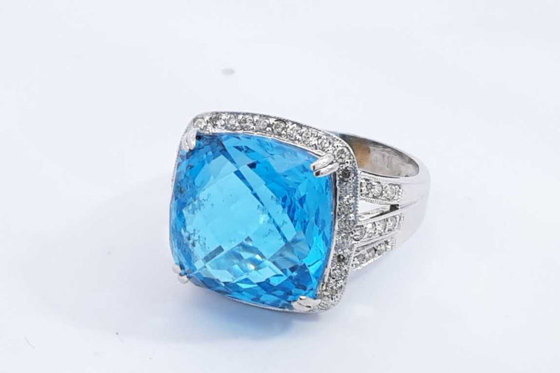 Blue Gemstone & Diamond Ring In 14k White Gold 2 Grams Size 8.75 Eb0724lxzsa