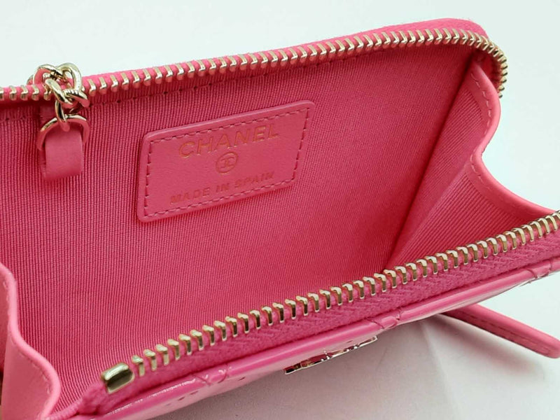 Chanel Matelassé Hot Pink Patent Leather Coin Case Fw0225oxzdu