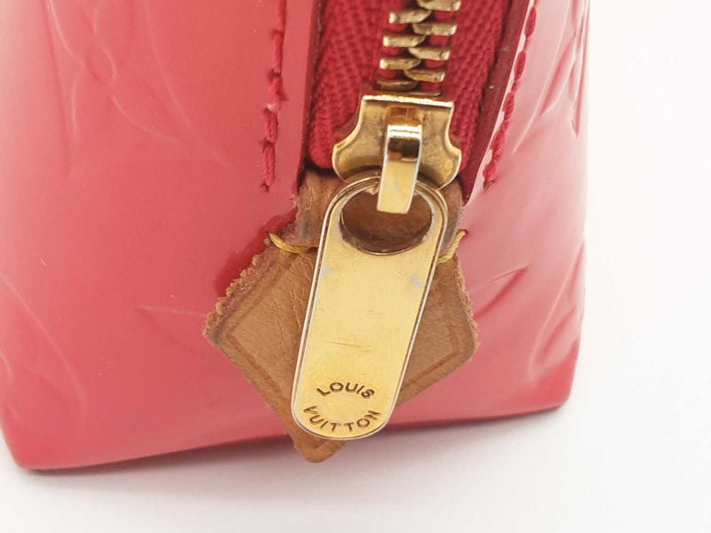 Louis Vuitton Monogram Vernis Pochette Red Cosmetic Pouch Sd0825wrzde