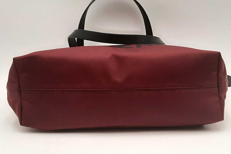 Burberry Burgundy Econyl Nylon Logo Tote Bag Eb0425oxzsa
