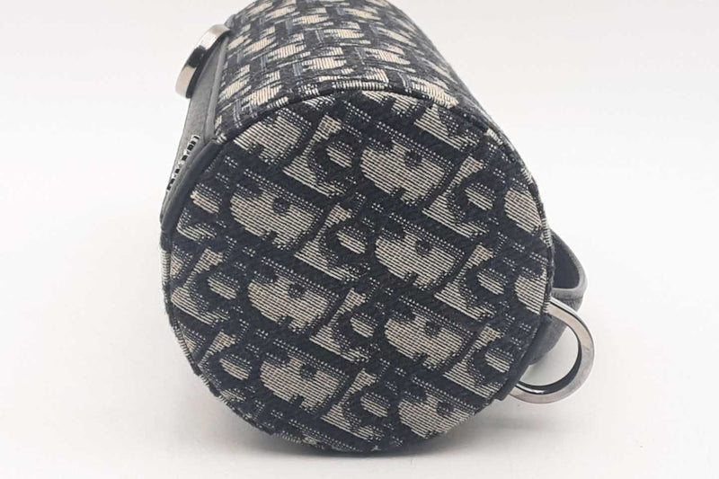 Christian Dior Oblique Jacquard Vertical Roller Shoulder Bag Eb0125rxzsa