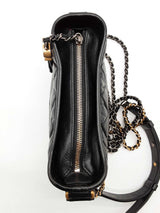 Chanel Gabrielle Quilted Black Aged Leather Crossbody Hobo Bag Do1025lrxzde