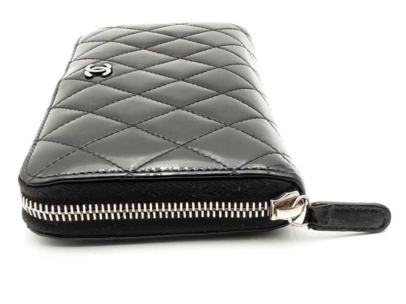 Chanel Quilted Black Patent Leather Zip Around Wallet Eb0824orxsa