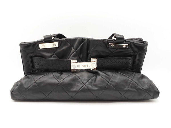 Chanel Mademoiselle Door Latch Tote In Diamond-quilted Black Leather Fw0925rxzdu