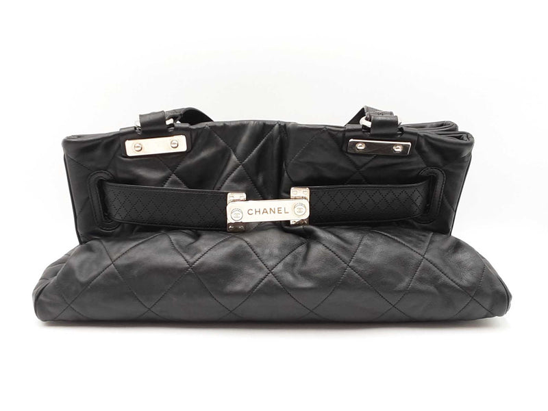 Chanel Mademoiselle Door Latch Tote In Diamond-quilted Black Leather Fw0925rxzdu