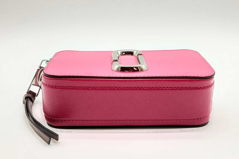 Marc Jacobs The Snap Shot Color Block Shoulder Bag In Fuschia Lh1124lrxde