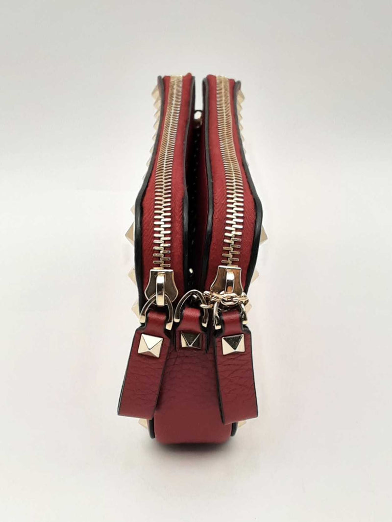 Valentino Garavani Rockstud Double Zip Pebbled Leather Crossbody Bag Fw1224oxzsa