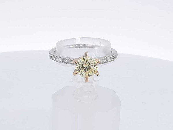 0.96 Cttw Diamond Ring 18k White & Yellow Gold 3 Grams Size 6.5 Aa0225loxzsa