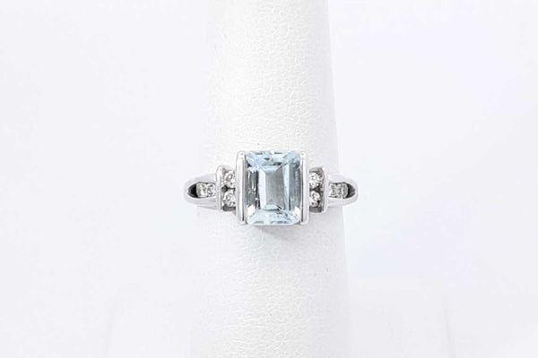 Blue Gemstone & Diamond Ring In 14k White Gold 3.5 Grams Size 6.25 Eb0725lordu