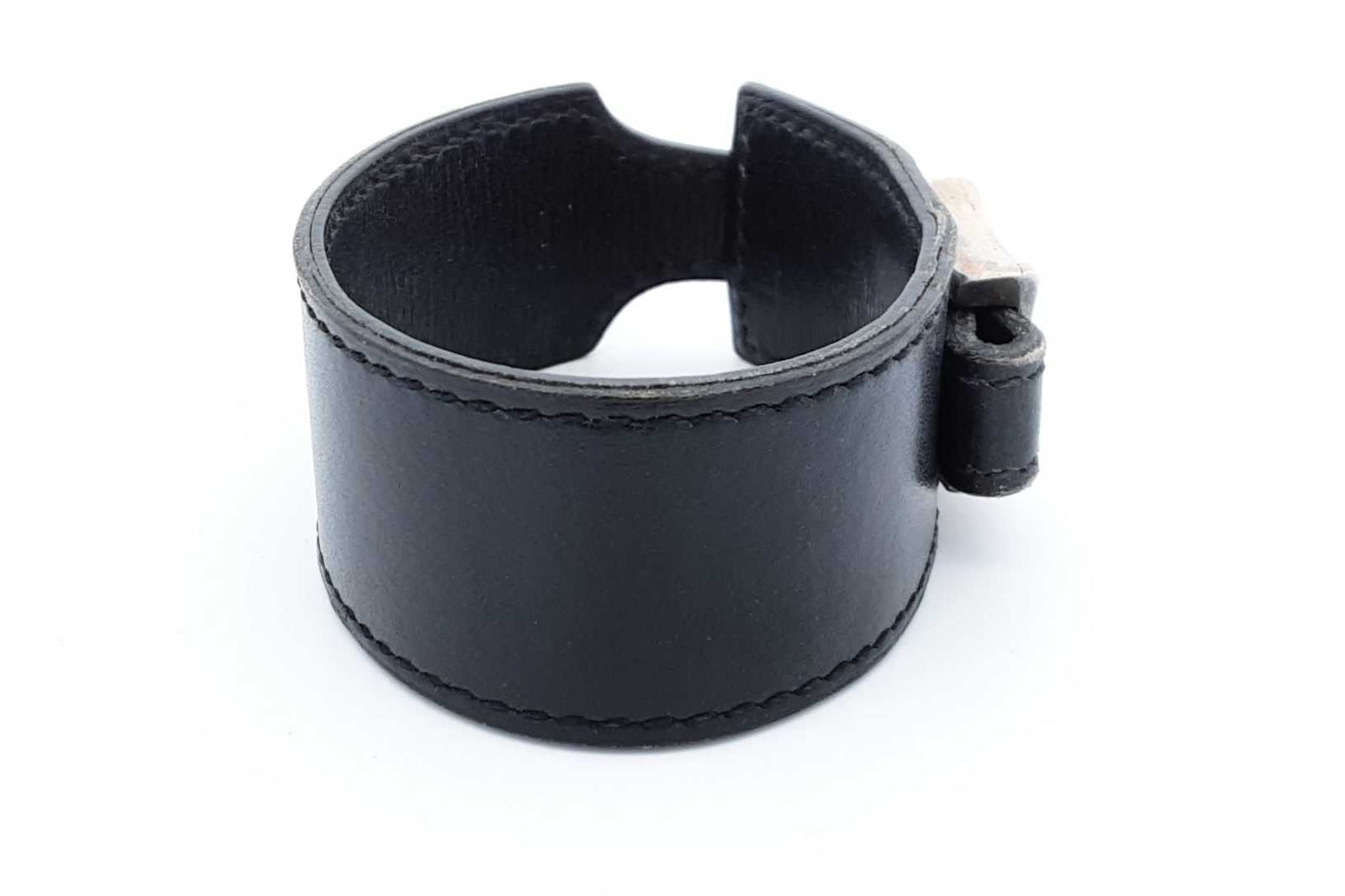 『HER LEATHER BRACE BLACK』 Amazon.com: Black Leather Bracelets for Men Women 2pcs Mens