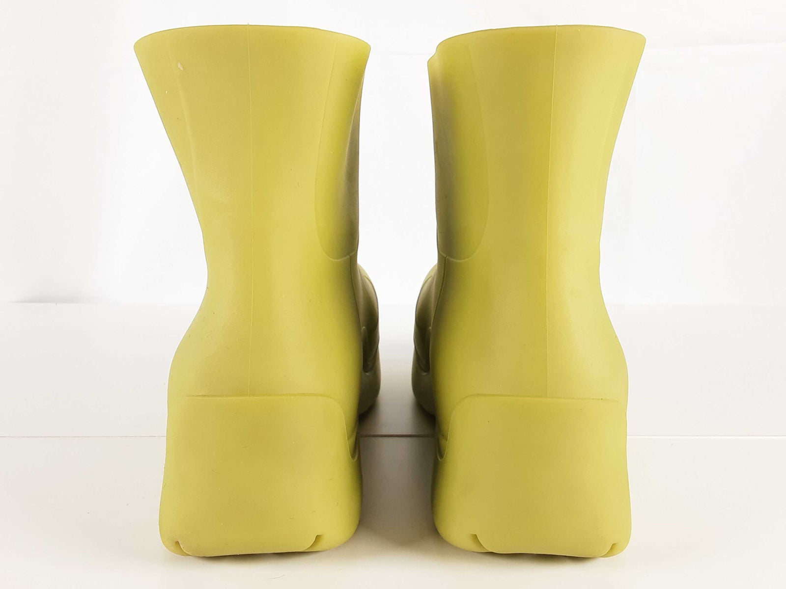 Bottega Veneta Kiwi Green Rubber Puddle Boots Size 44eu