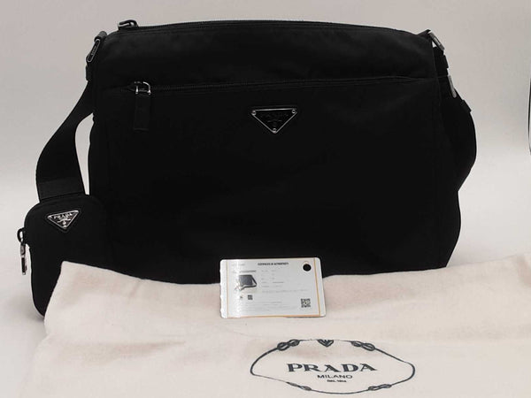 Prada Saffiano Trim Vela Nylon Messenger Bag Crossbody Black Aa0425rzxsa