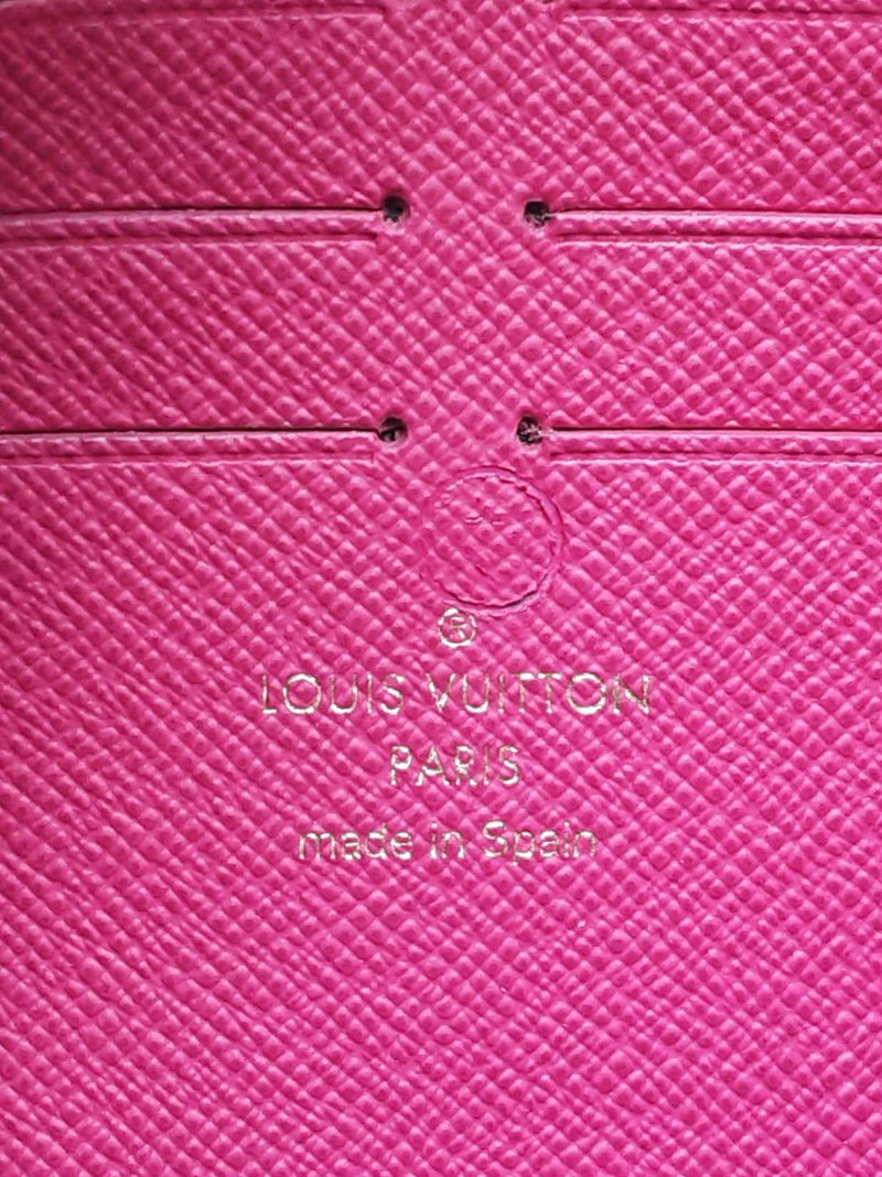 Louis Vuitton Christmas 2018 Skiing Bears Pochette Weekend Bag In Monogram Coated Canvas Fw0625crxdu