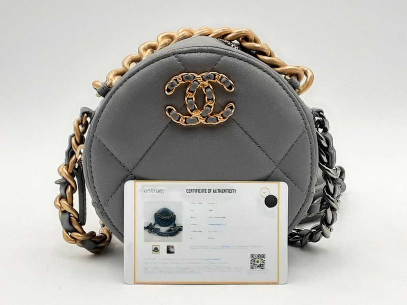 Chanel 19 Round Lambskin Crossbody Gray Aa0525ezxsa