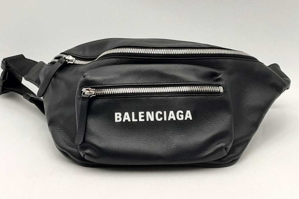 Balenciaga Everyday Black Leather Belt Bag Eb0225oxzsa – Max