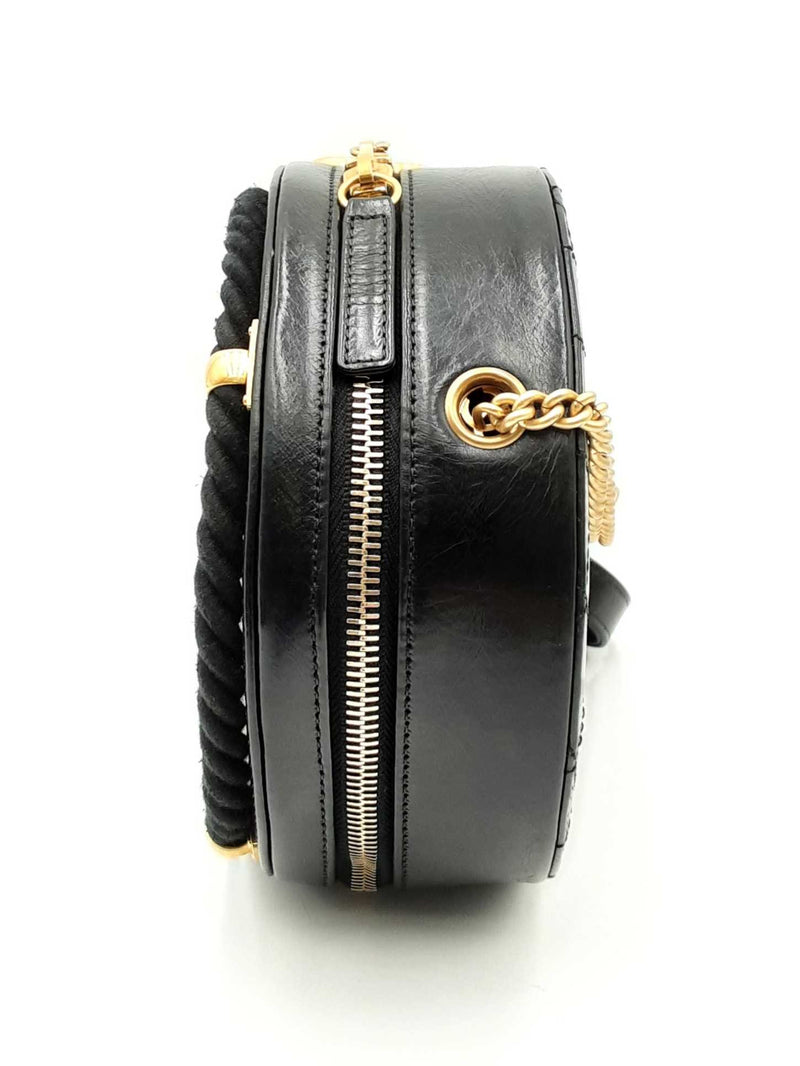 Chanel En Vogue Round Shoulder Bag In Black Crumpled Calfskin Fw0125lexzdu