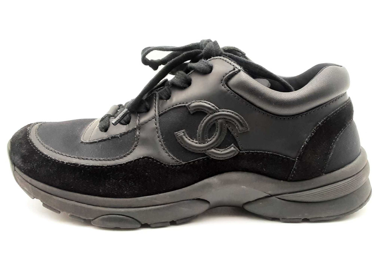 Chanel Low Top Black Sneakers Size 35 Eb1024oxzsa – Max Pawn