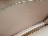 Salvatore Ferragamo Joanne Creme Leather Shoulder Bag Do0924orxde