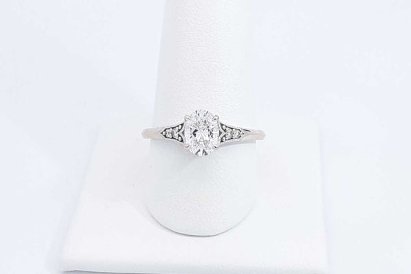 Oval Diamond Ring In 18k White Gold 3 Grams Size 8.75 Eb1224lexzdu