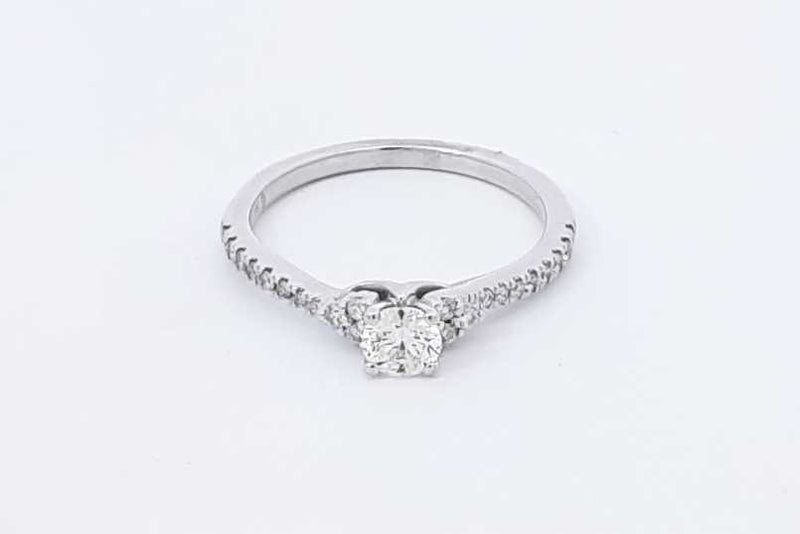 0.63ctw Diamond Ring In 14k White Gold 2.5 Grams Size 7 Eb0925lexdu