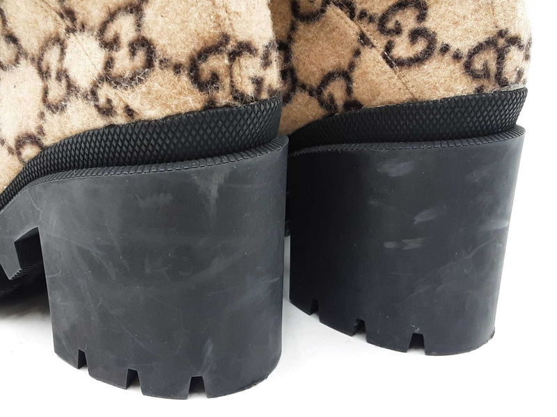 Gucci Combat Ankle Boots In Beige & Ebony Gg Monogram Wool Size 39 Fw00625ozxdu
