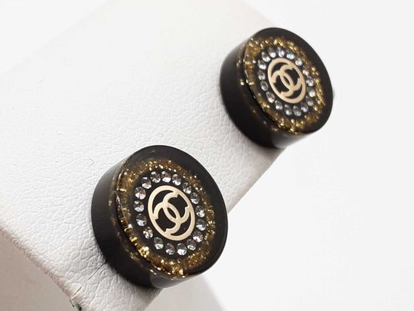 Chanel 17a Cc Gold Glitter Black Resin Round Stud Earrings Do1125lxzde