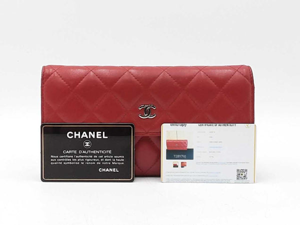Chanel Continental Wallet In Red Diamond-quilted Leather Fw0425orzdu